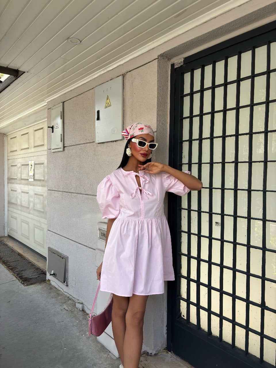 Front Bow Tie and Balloon Sleeve Dress