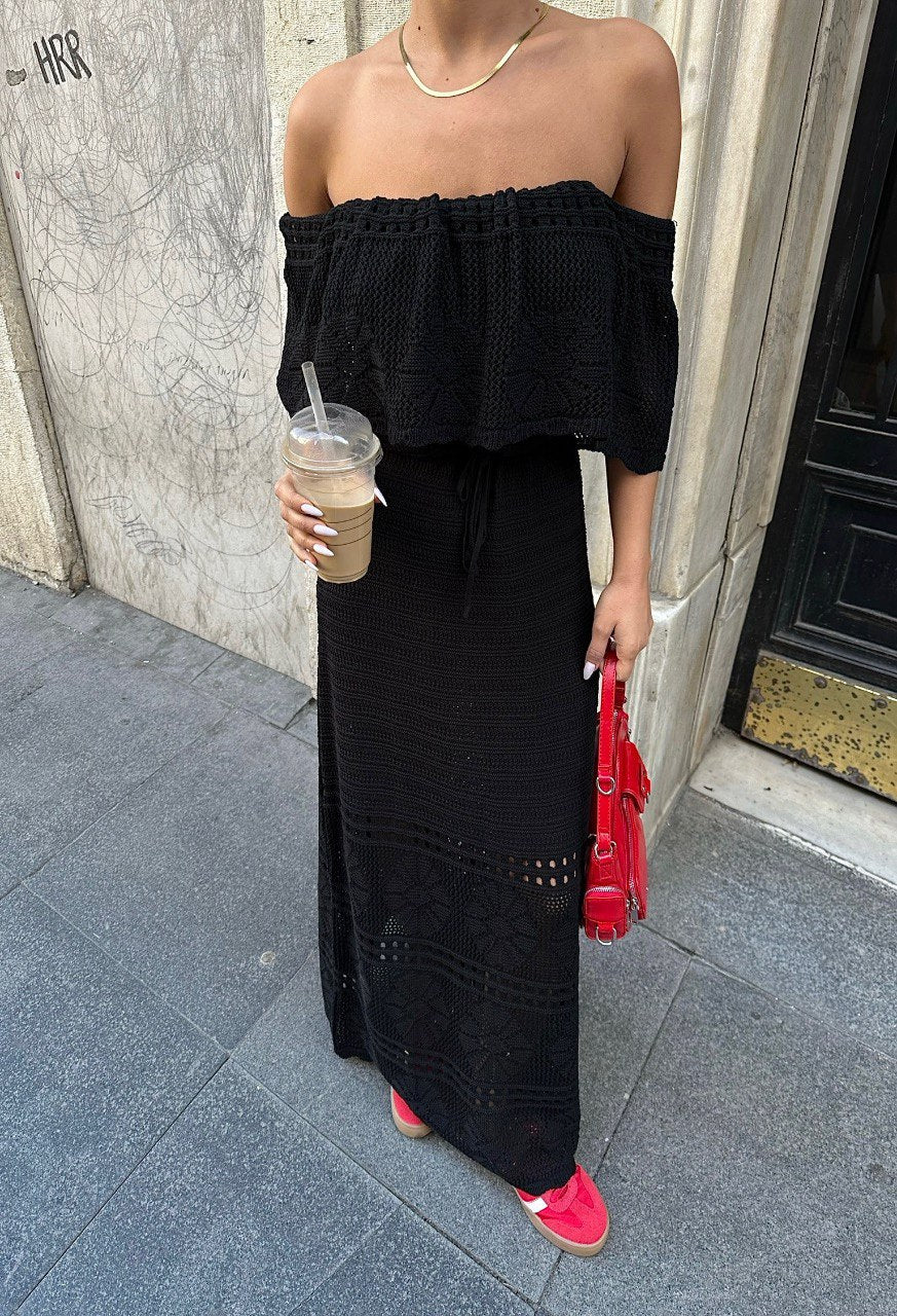 De luxe off-shoulder jurk