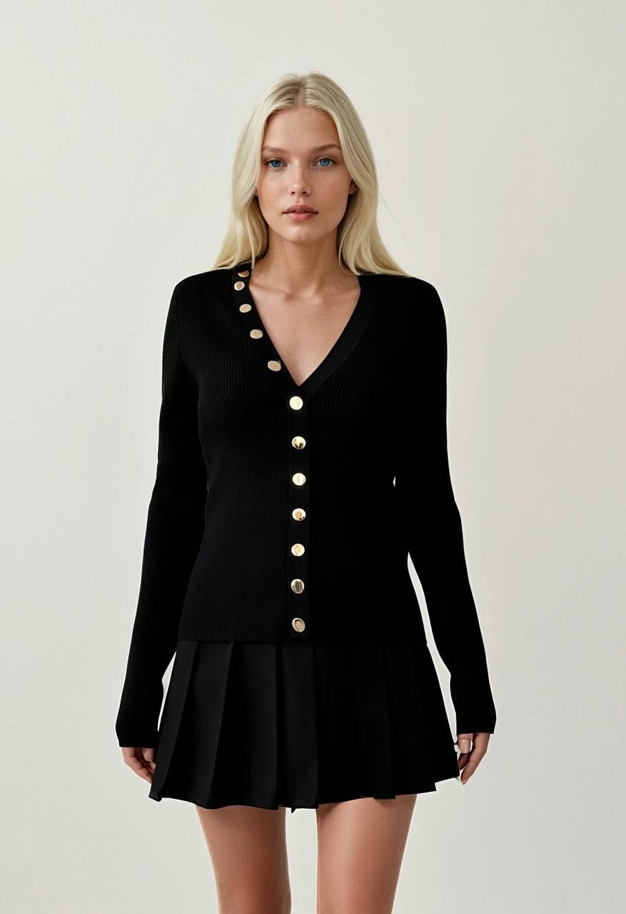 Elegance Side Button Knit Black