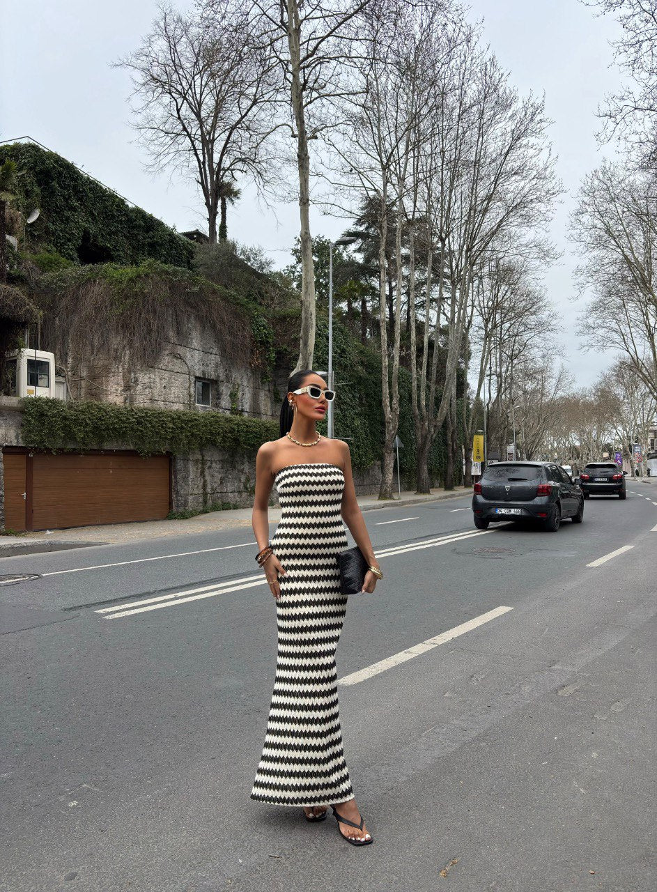 Striped Patterned Strapless Elegant Dress
