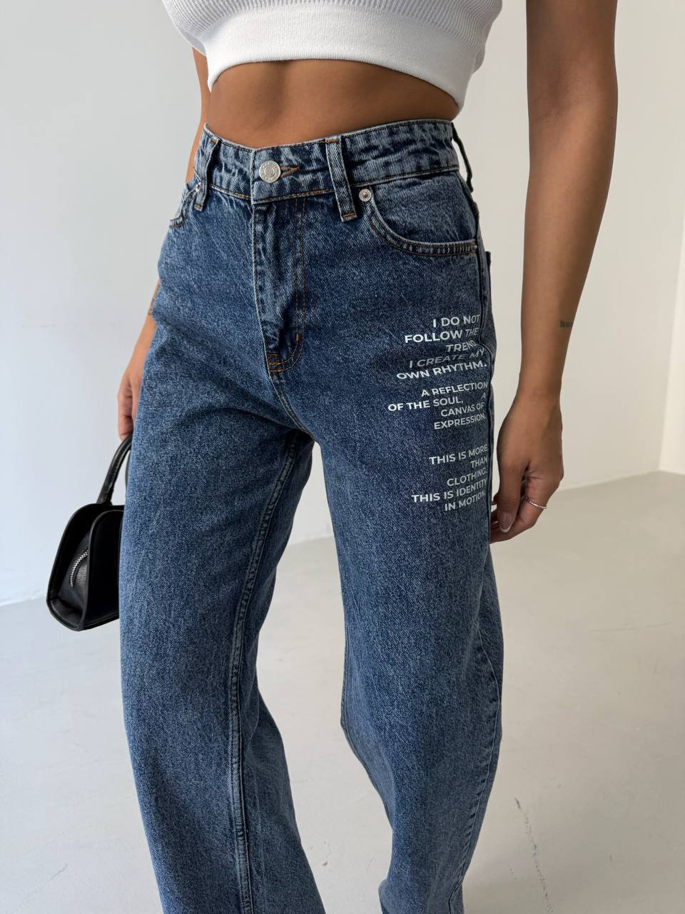 Signature Printed Low Waist Denim