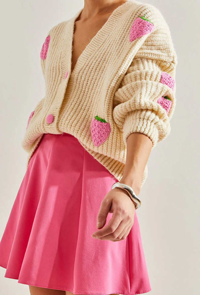 Strawberry Crush Cardigan Beige